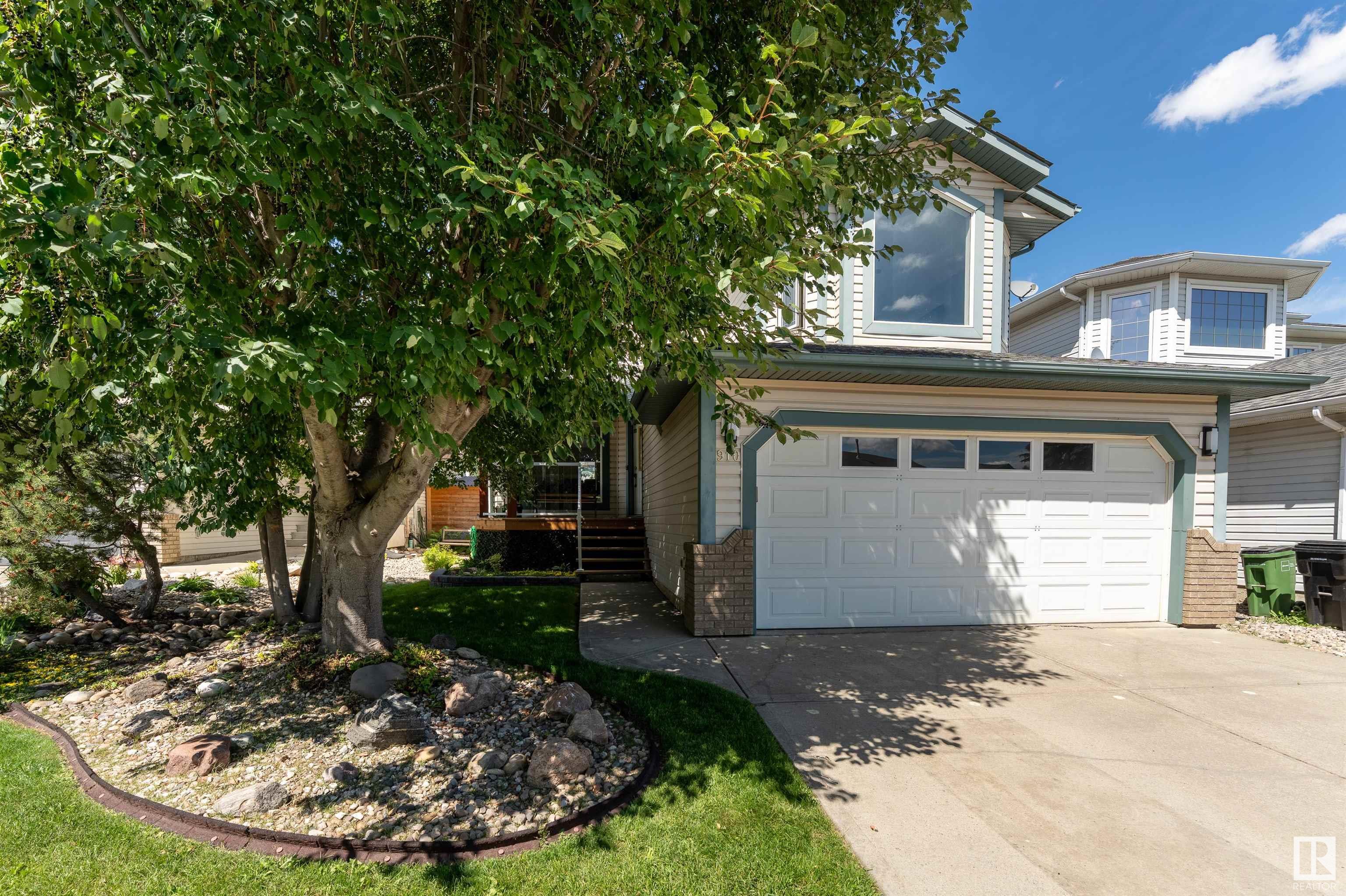 Property Photo: 910 Breckenridge Court NW AB T5T 6J9