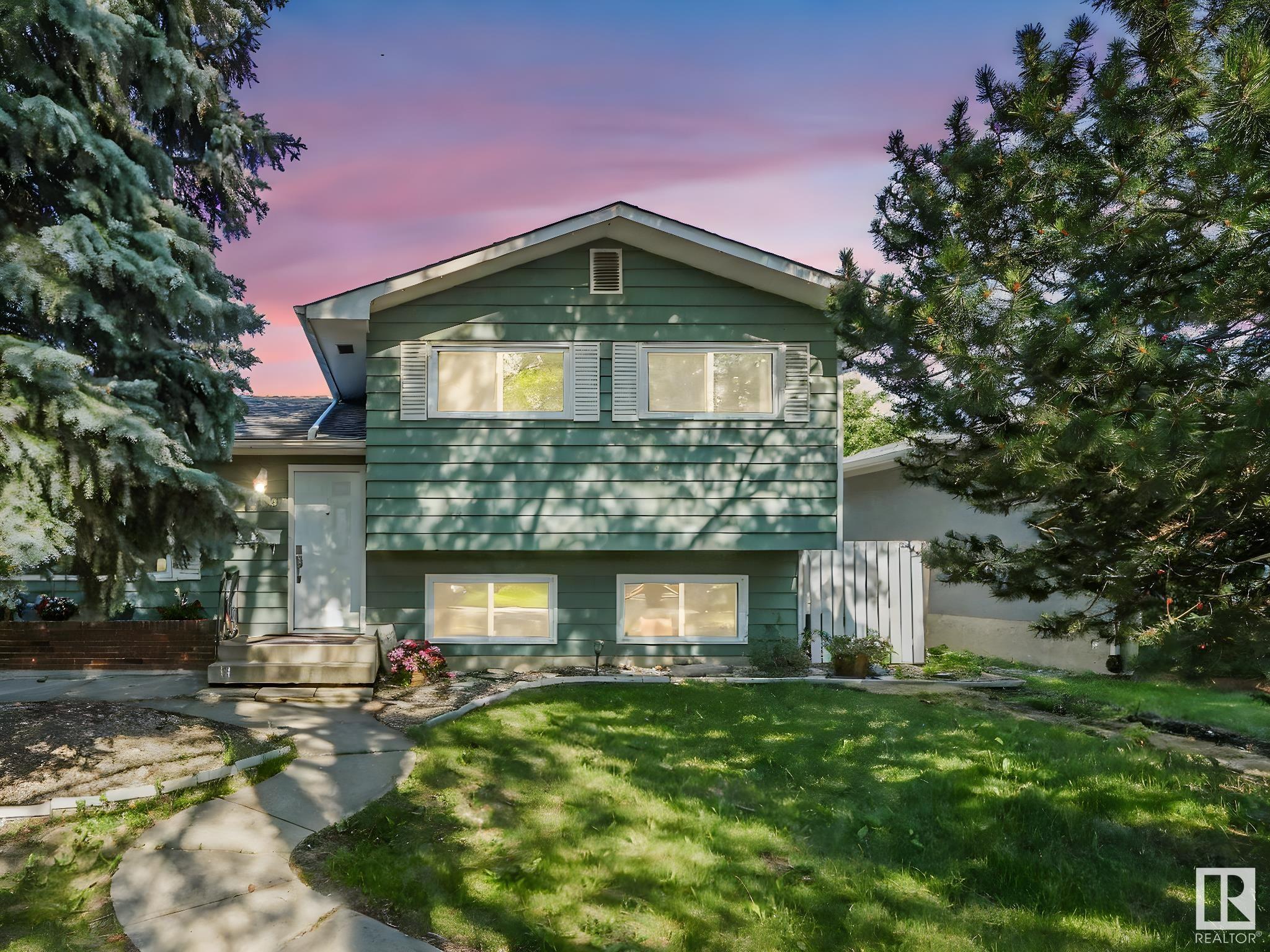 Property Photo: 15107 65 Street NW AB T5A 2E4