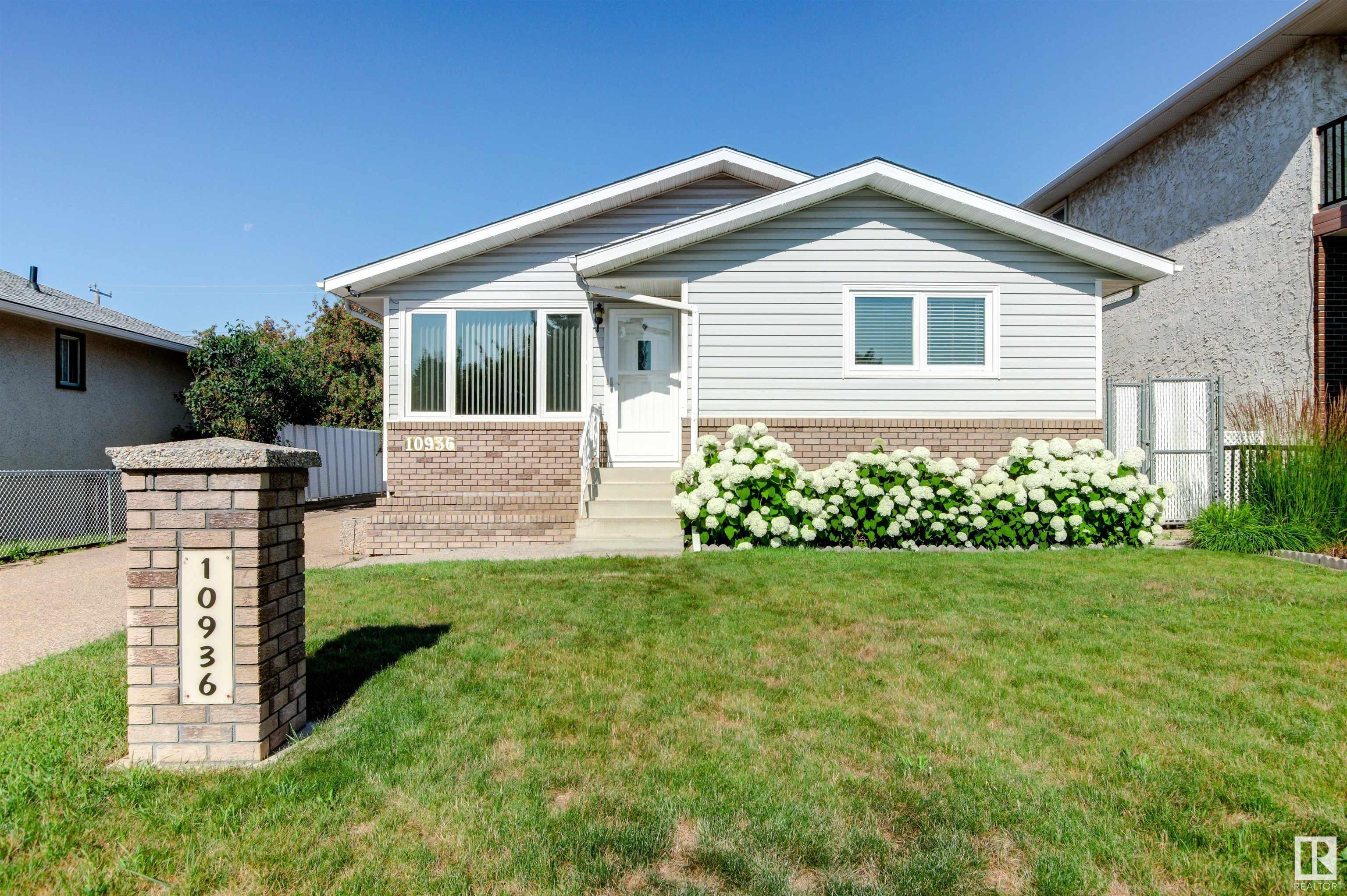 10936 151 Street NW  Edmonton AB T5P 1W1 photo