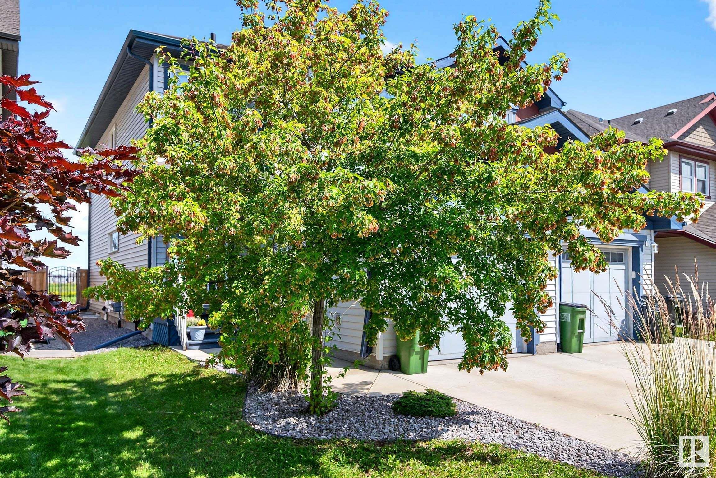 Property Photo: 7210 174 Avenue NW AB T8T 0B9