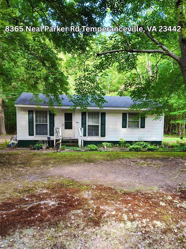 Property Photo: 22750 Daugherty Rd VA 23301