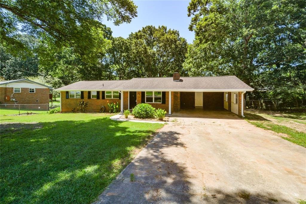 Property Photo:  5875 N Bear Drive  GA 30135 