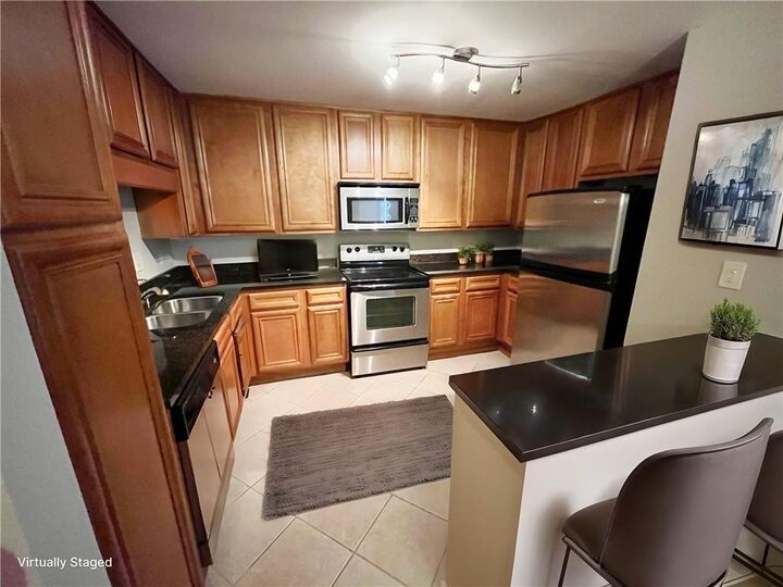 Property Photo: 1468 Briarwood Road NE 407 GA 30319