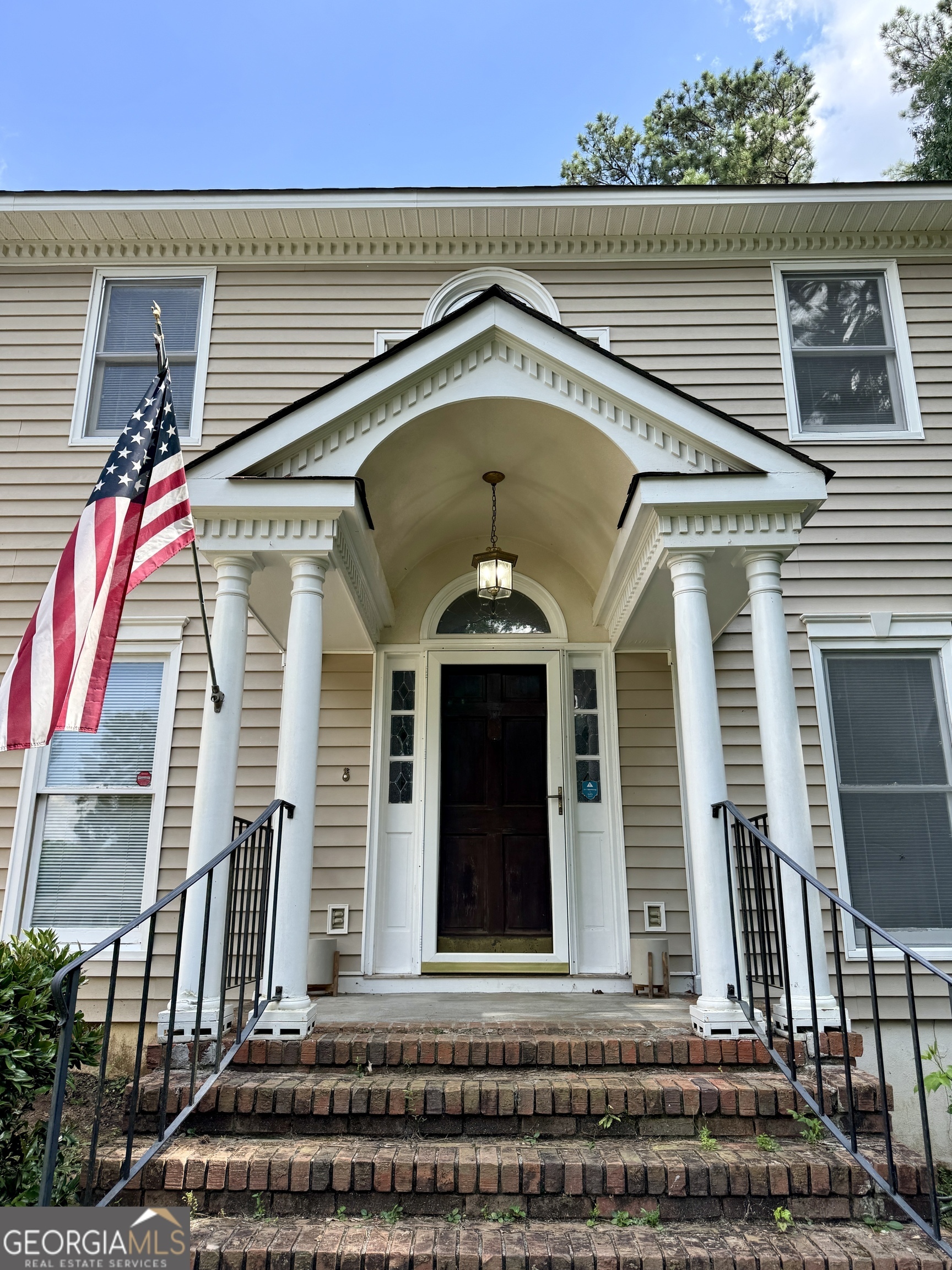 Property Photo:  114 Nassau Court  GA 31211 