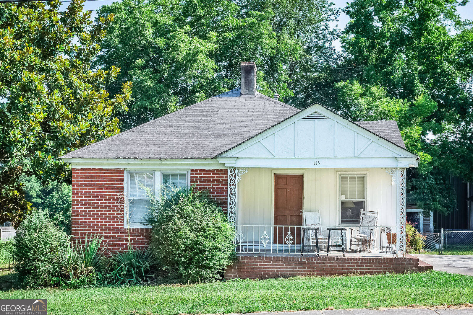 Property Photo: 115 Lombardy Way SE GA 30161