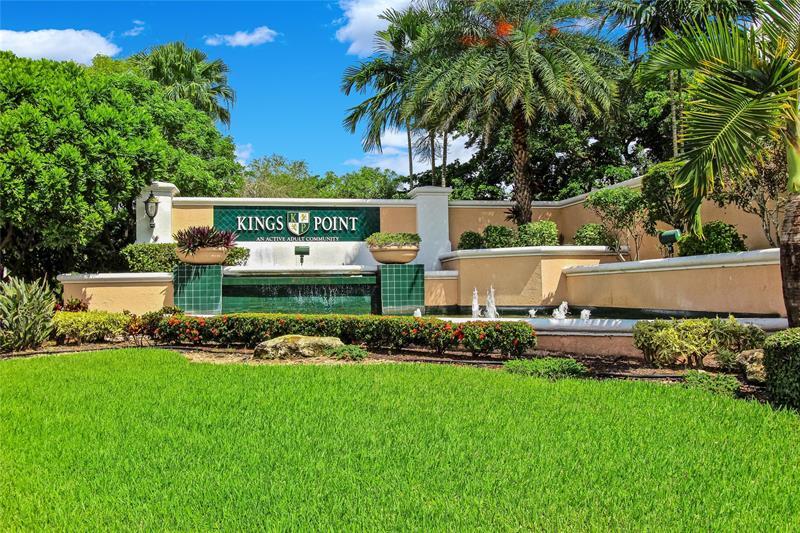 Property Photo: 9368 S Belfort Cir 105 FL 33321