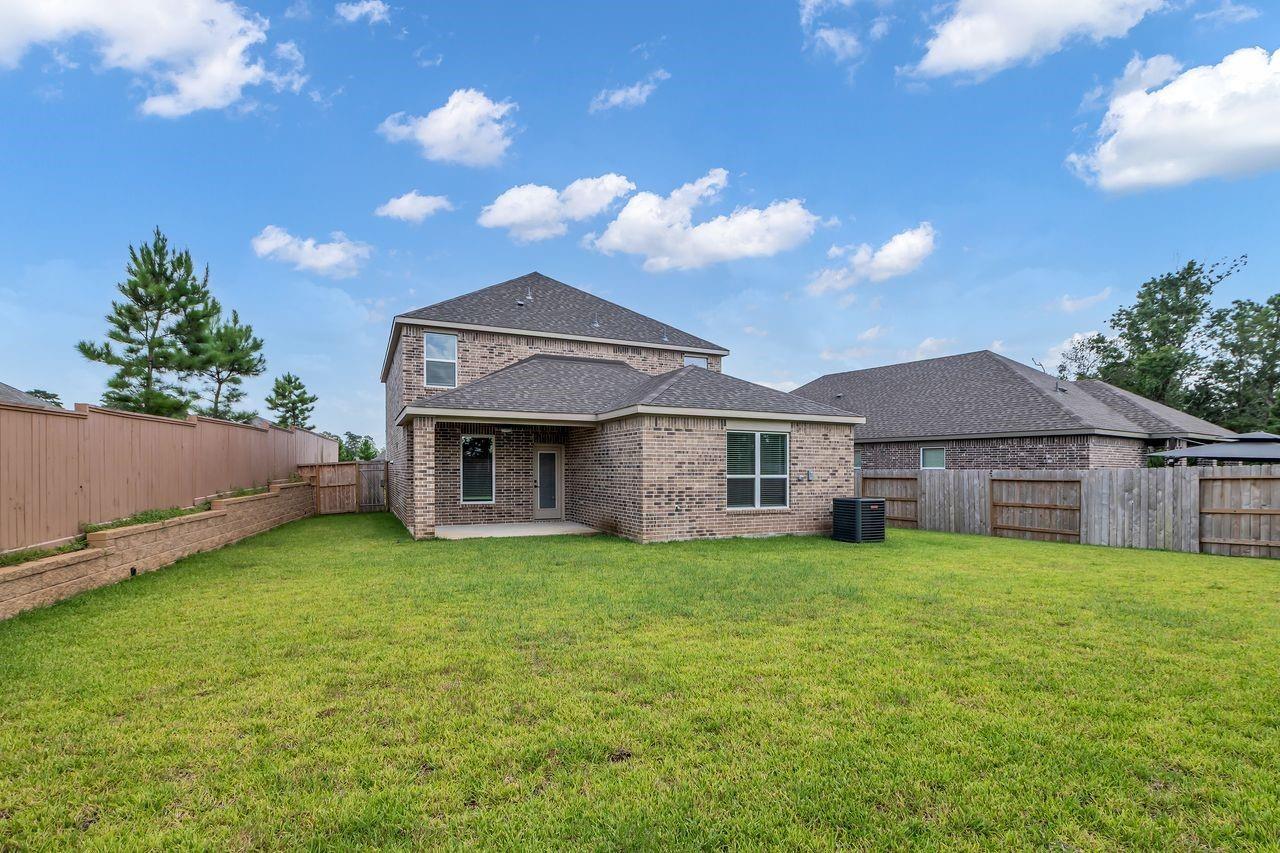 Property Photo: 6213 White Spruce Drive TX 77304