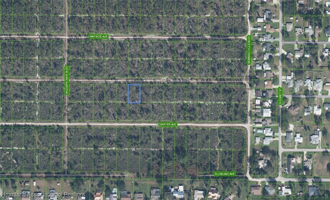 Property Photo: 435 Scaup Avenue FL 33872