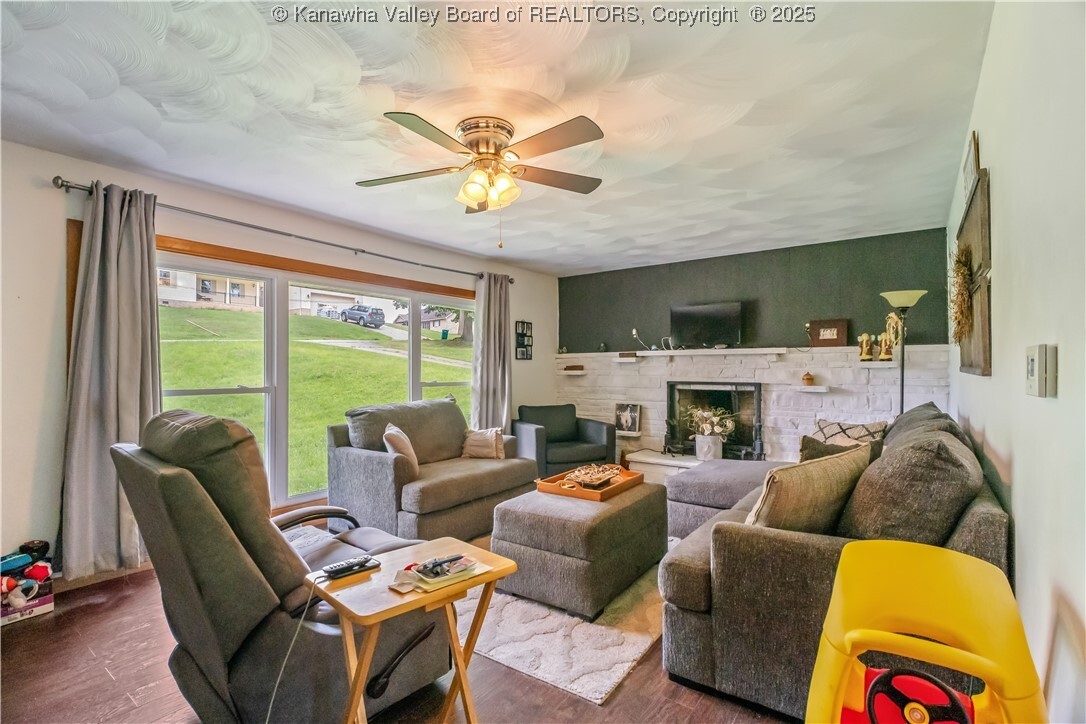 Property Photo: 60 Spooner Drive WV 25143