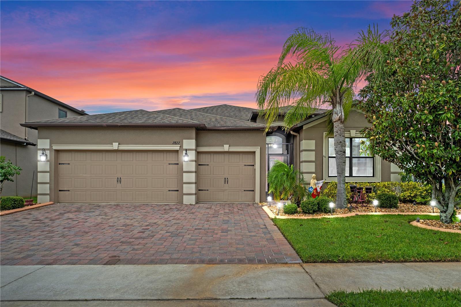 Property Photo: 2822 Sail Breeze Way FL 34744
