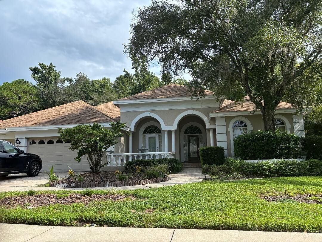 Property Photo: 15926 Dawson Ridge Drive FL 33647