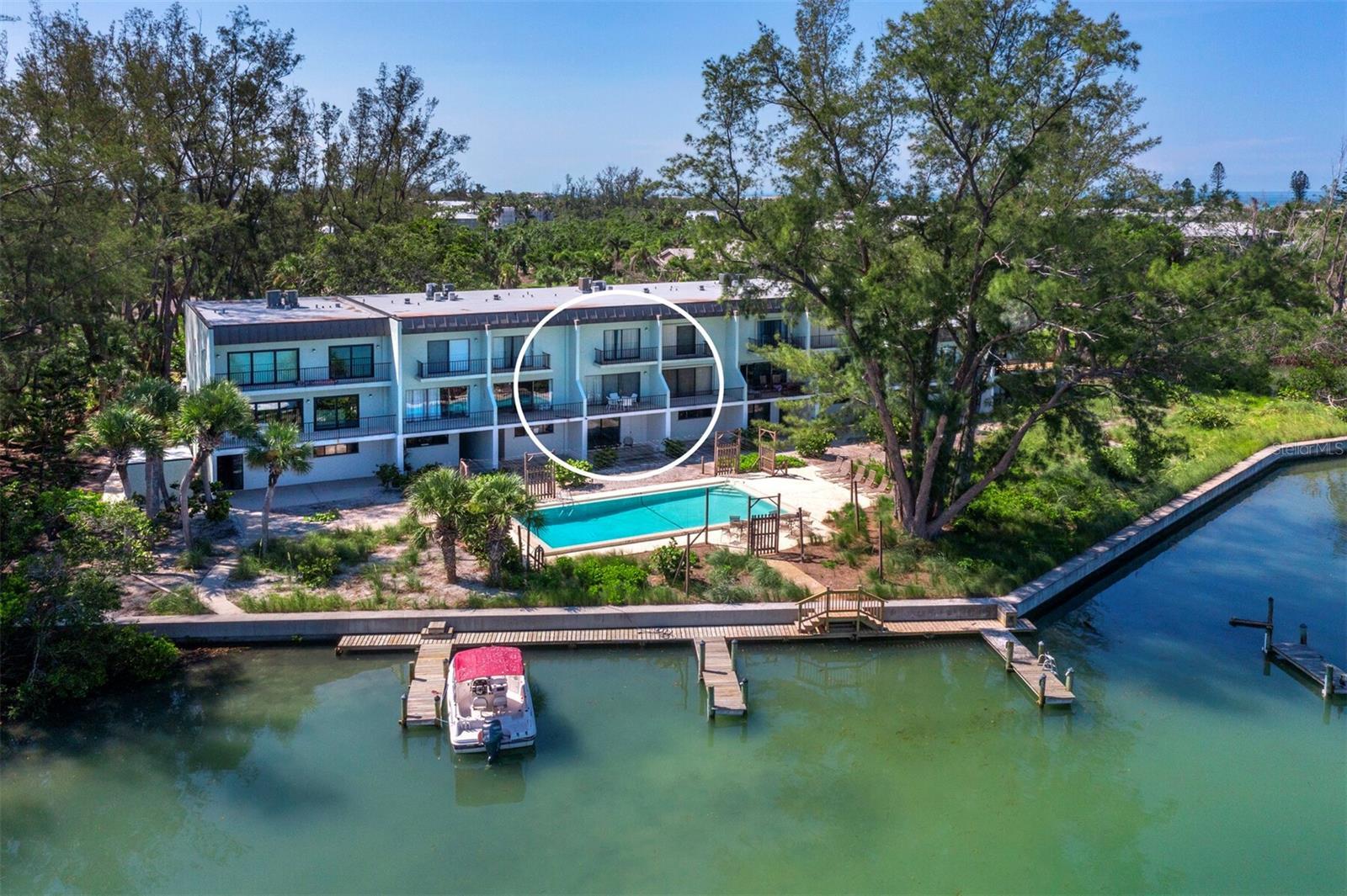 Property Photo:  490 N Shore Road 6  FL 34228 