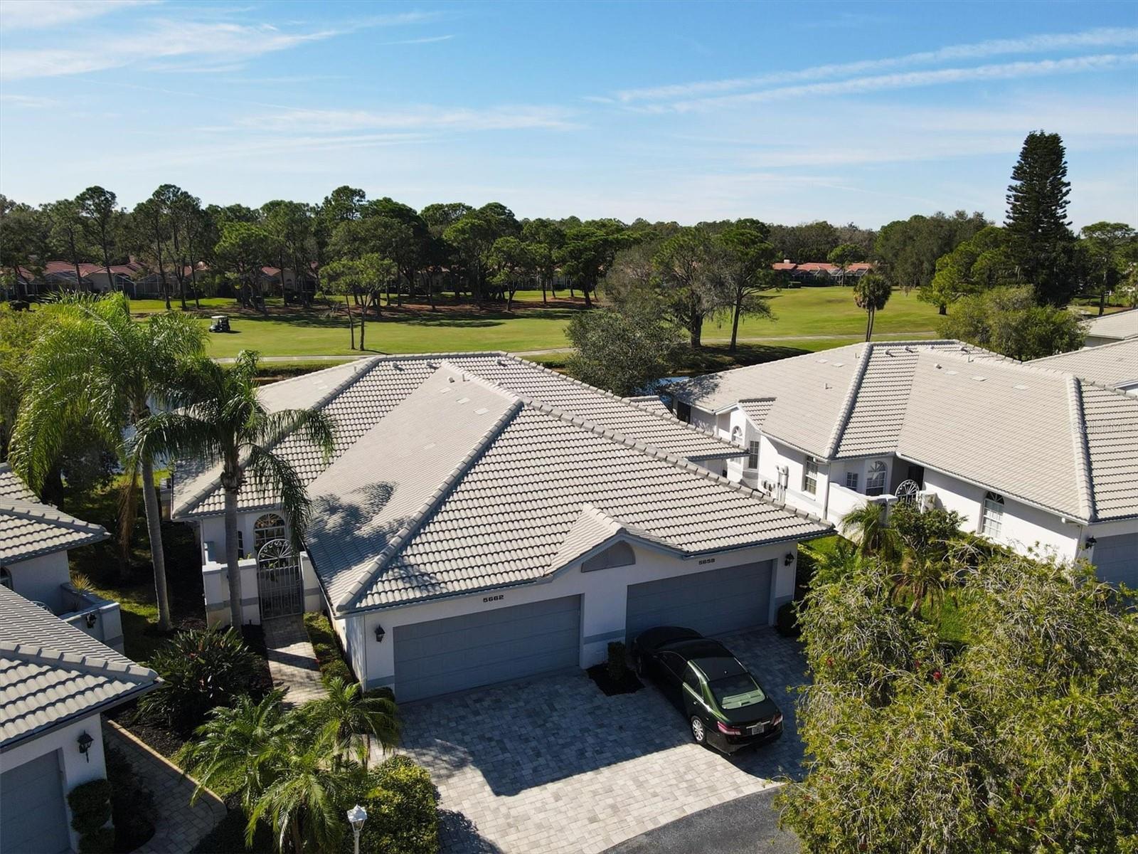 Property Photo: 5662 Long Common Circle 8 FL 34235