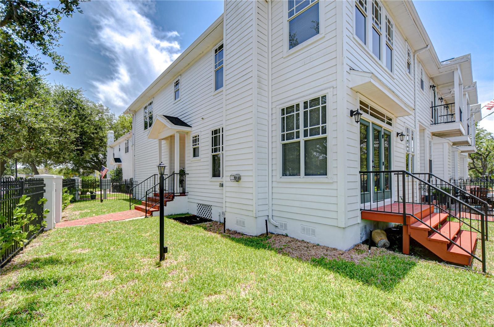 Property Photo:  113 Bosphorous Avenue 5  FL 33606 