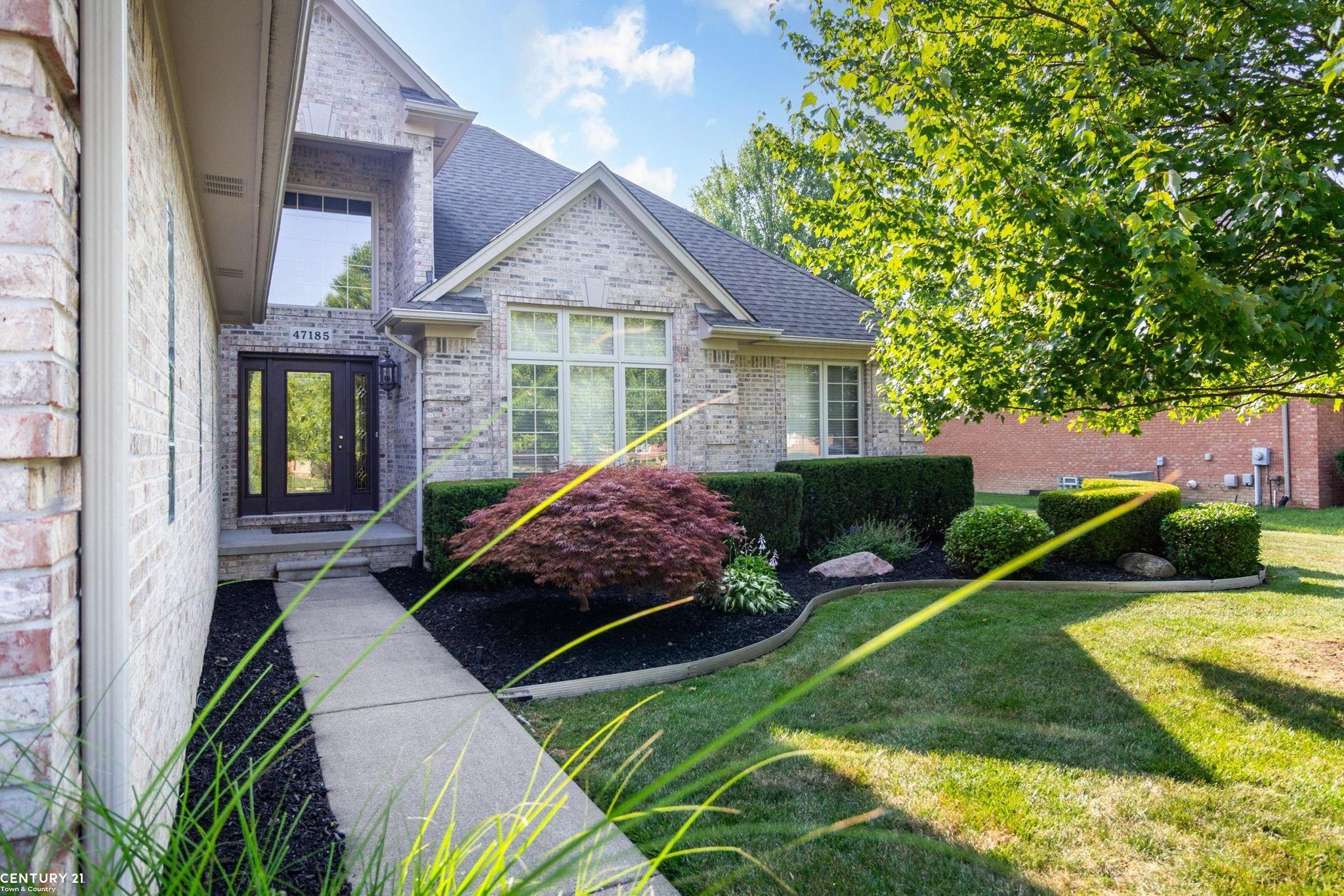 Property Photo:  47185 Caylee Drive  MI 48315 