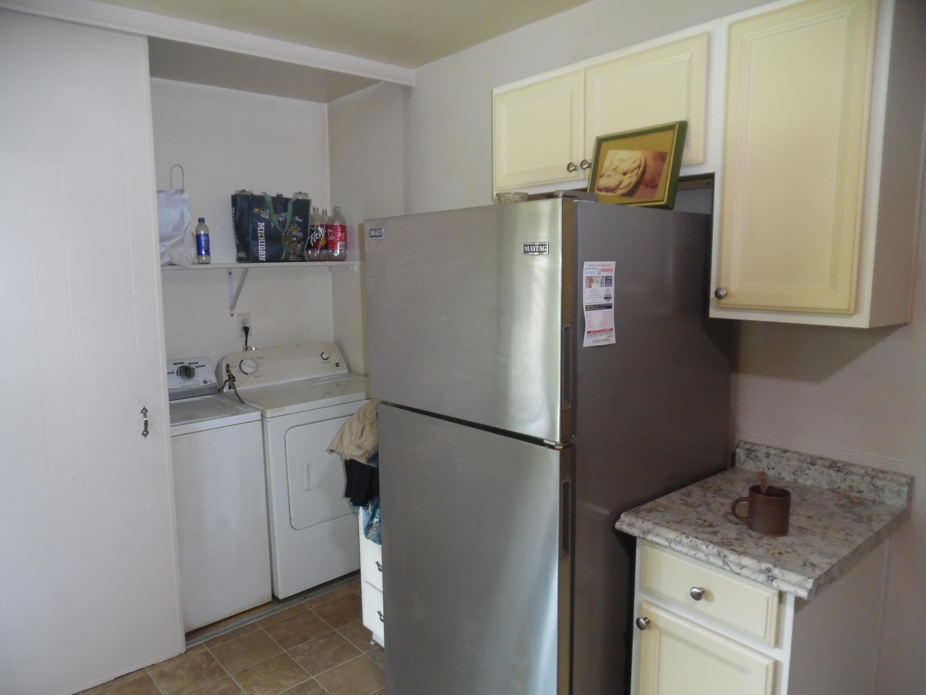 Property Photo: 954 Concord Boulevard MI 49202