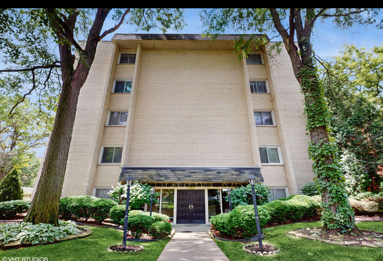 Property Photo:  8650 Ferris Avenue 203  IL 60053 
