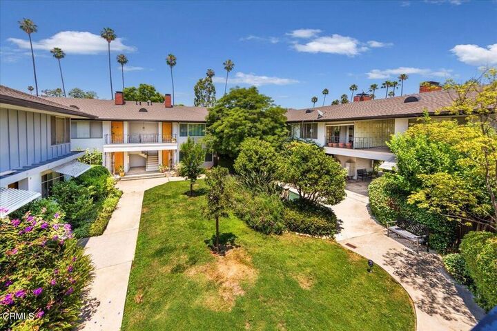 Property Photo:  1715 Fair Oaks Avenue 15  CA 91030