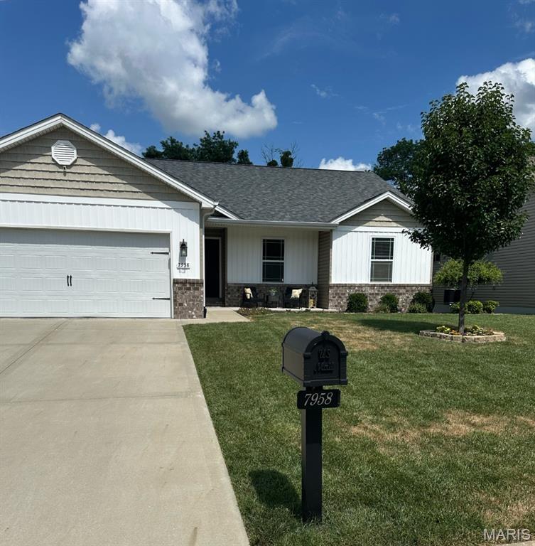 Property Photo: 7958 Sonora Ridge IL 62232