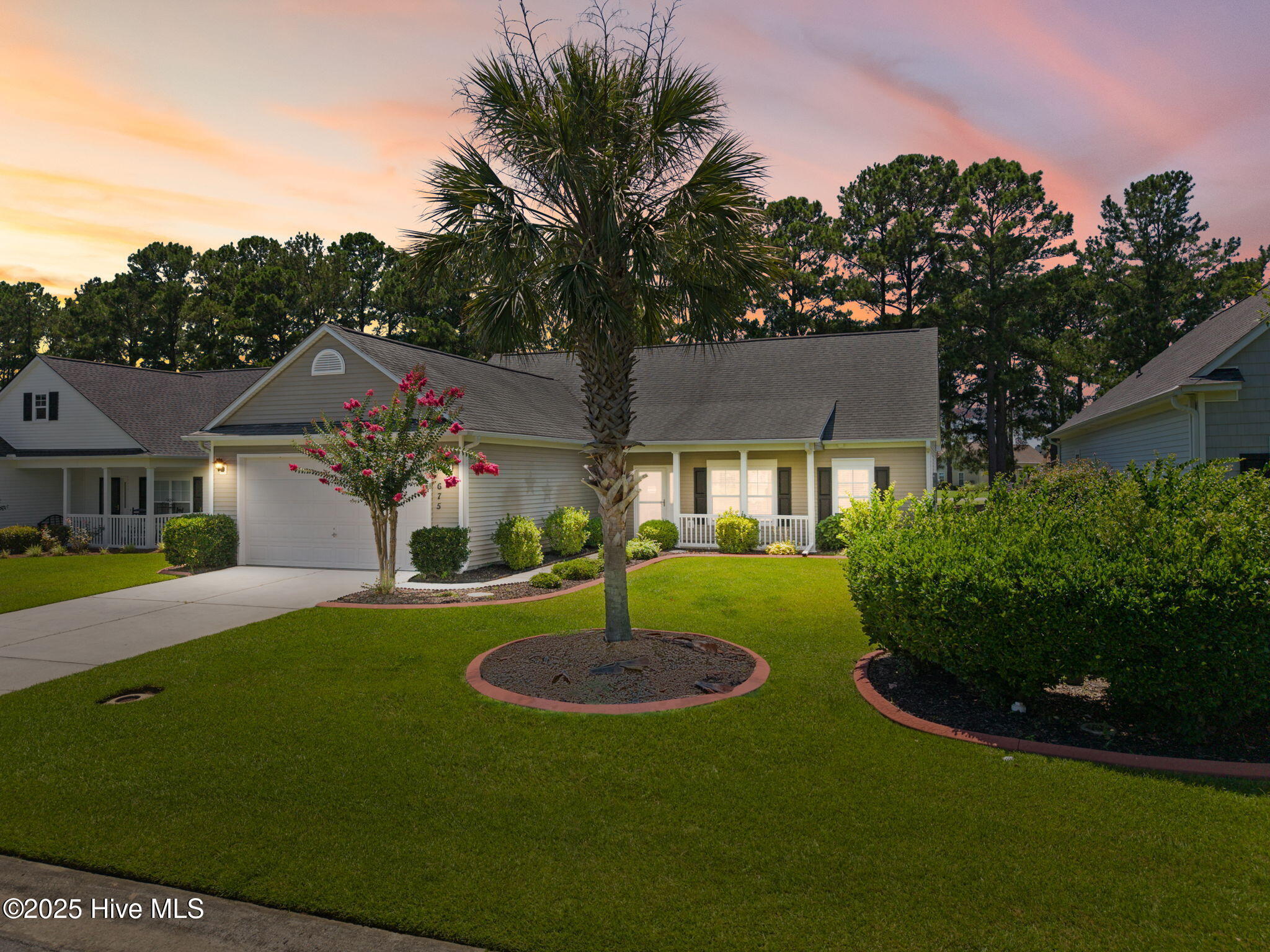 Property Photo:  675 Meadowbrook Lane  NC 28467 