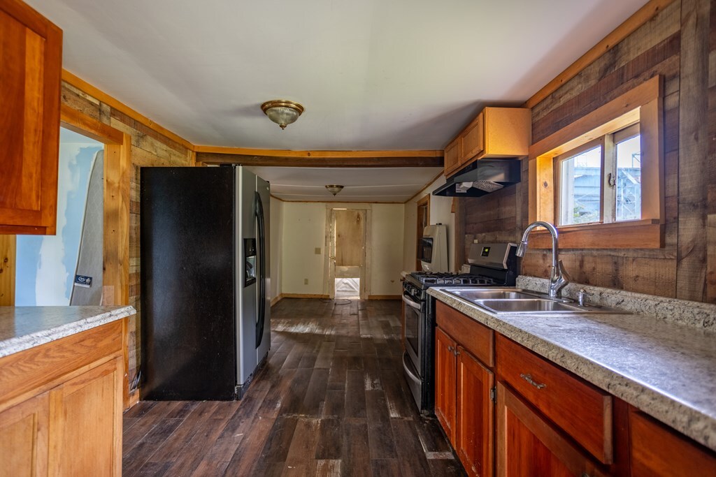 Property Photo:  221 S Williamson Rd  PA 16912 