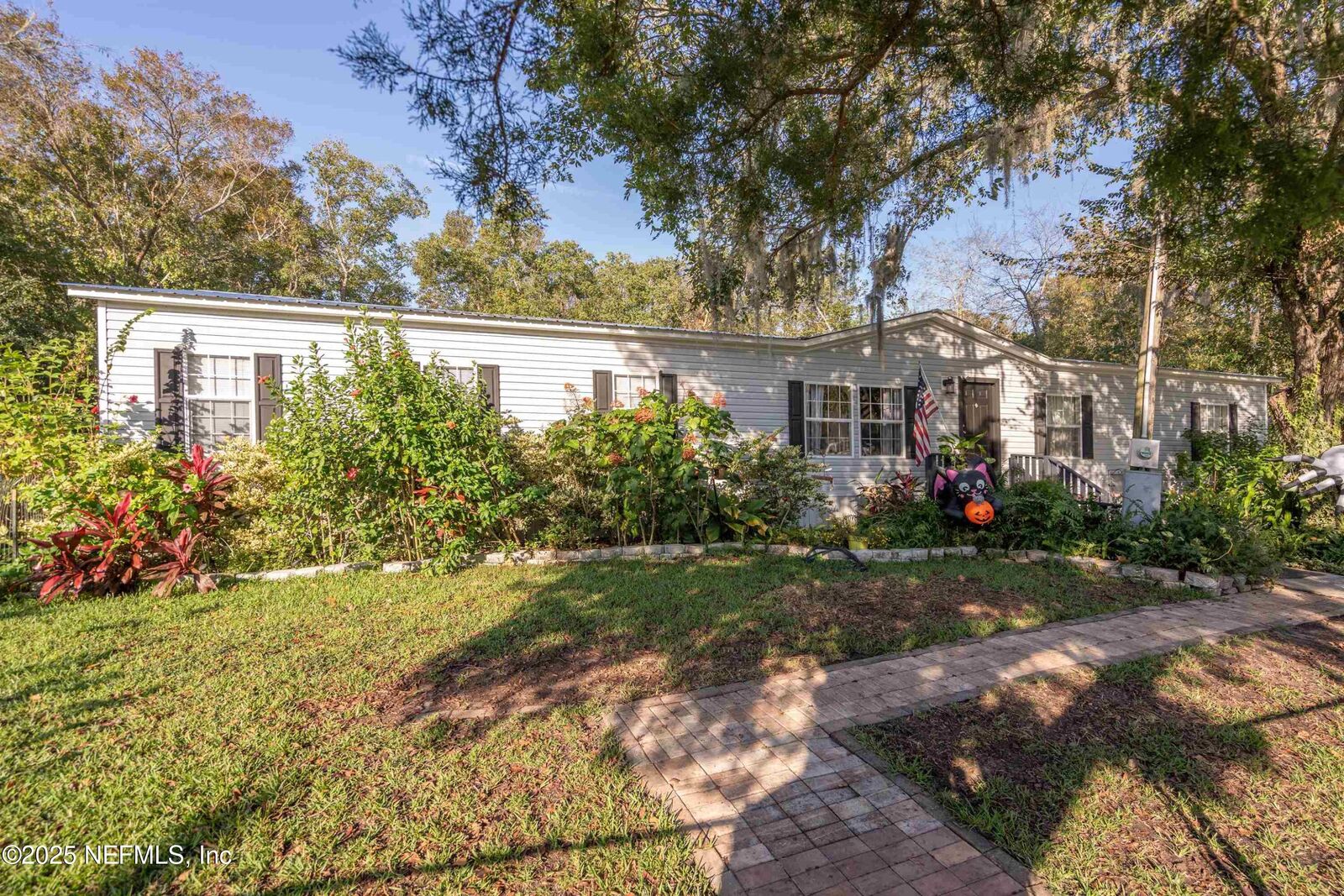 Property Photo:  651 Alexander Street  FL 32084