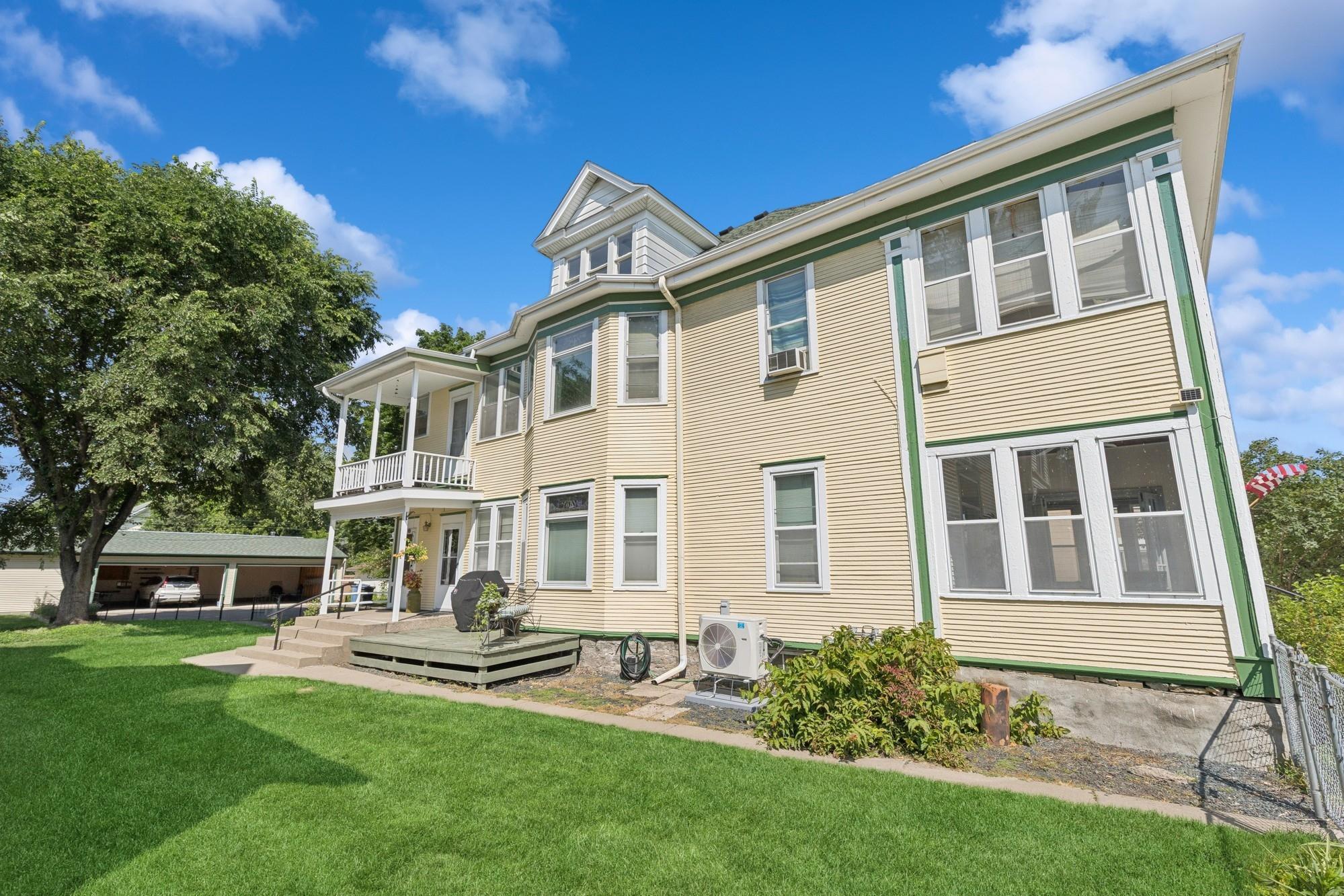 Property Photo: 428 University Avenue NE MN 55413