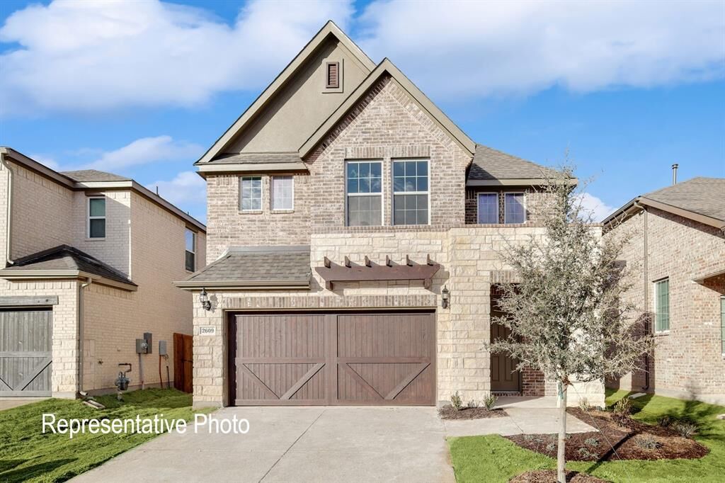 Property Photo: 2121 Belvedere Street TX 75041