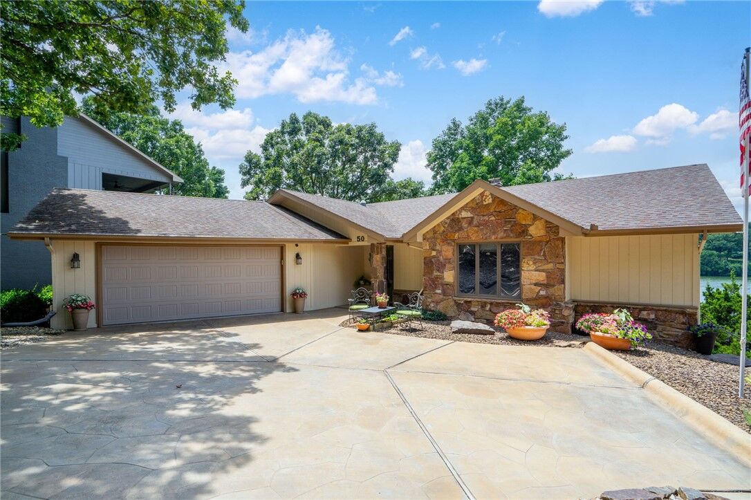 Property Photo:  50 Churchill Drive  AR 72715 