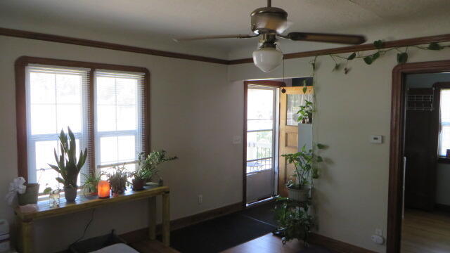 Property Photo: 1828 Oregon Avenue OR 97601