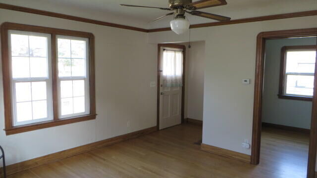 Property Photo:  1828 Oregon Avenue  OR 97601 
