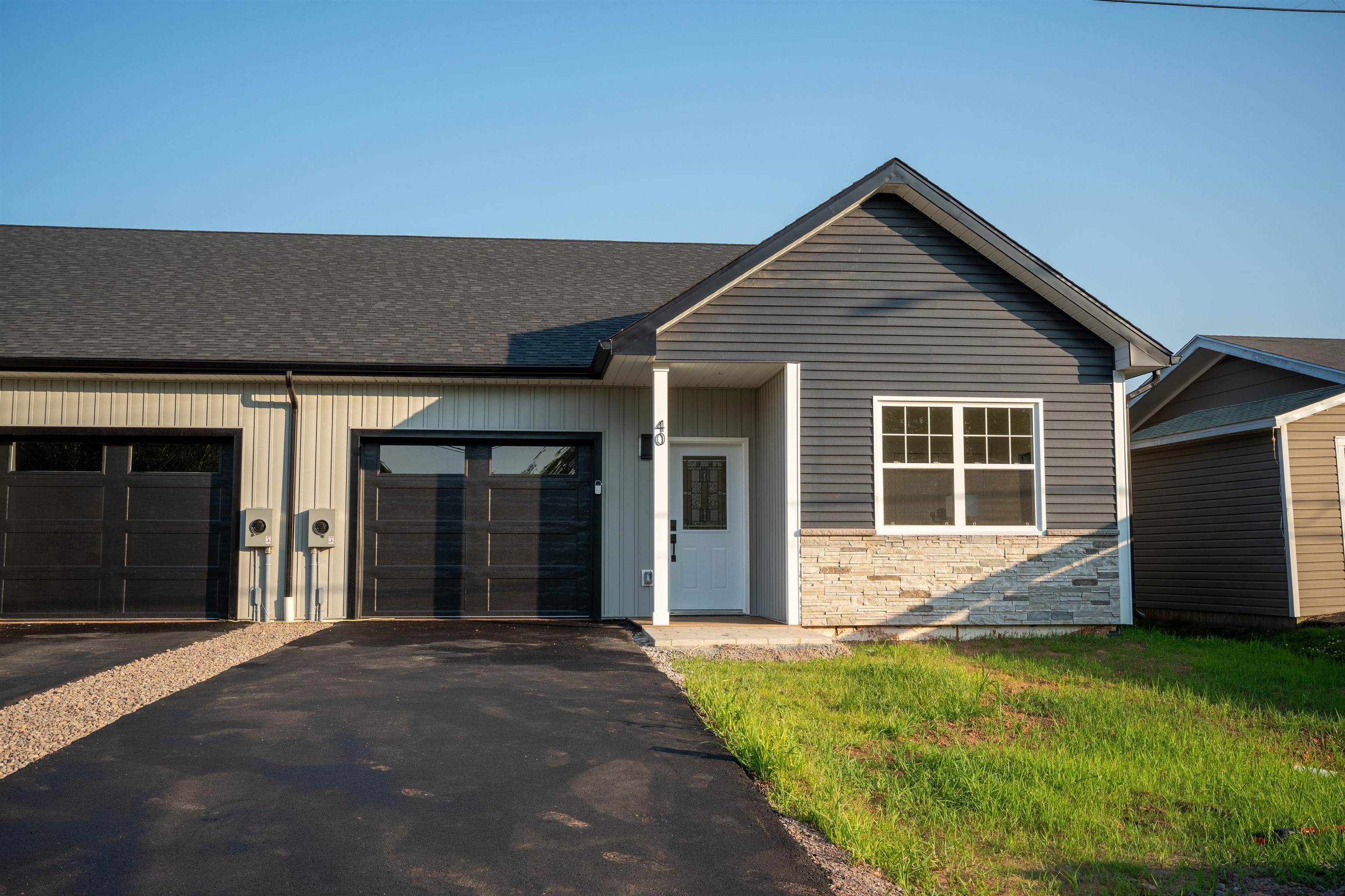 Property Photo:  40 Mackay Drive  PE C1A 5W3 