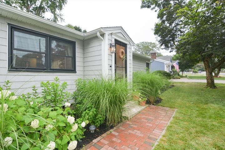 Property Photo: 385 Winter Street MA 02062
