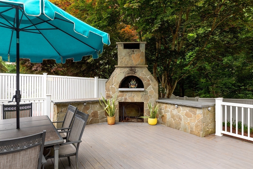 Property Photo:  182 Oak St  MA 02050 