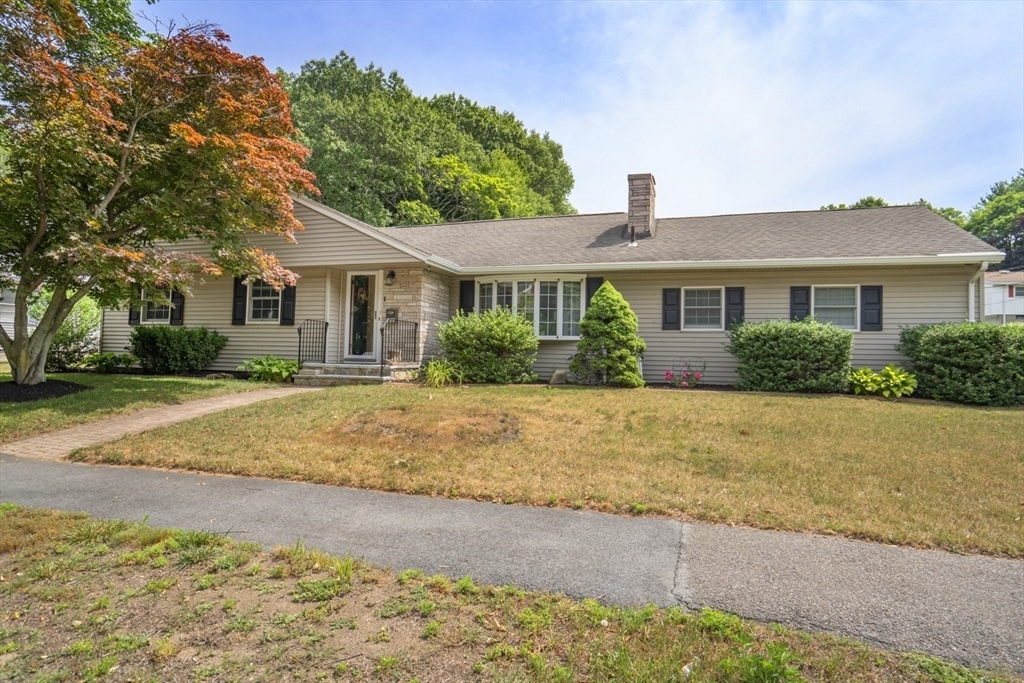 311 Cedar Brook Rd  Lynn MA 01904 photo