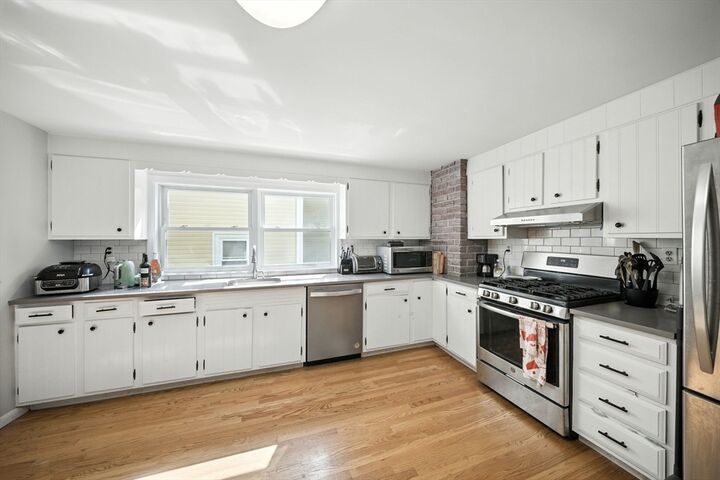 Property Photo:  57 Newbury St 1  MA 02144 
