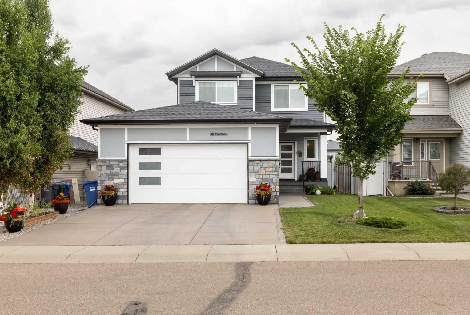 30 Caribou Crescent  Red Deer AB T4P 0G5 photo