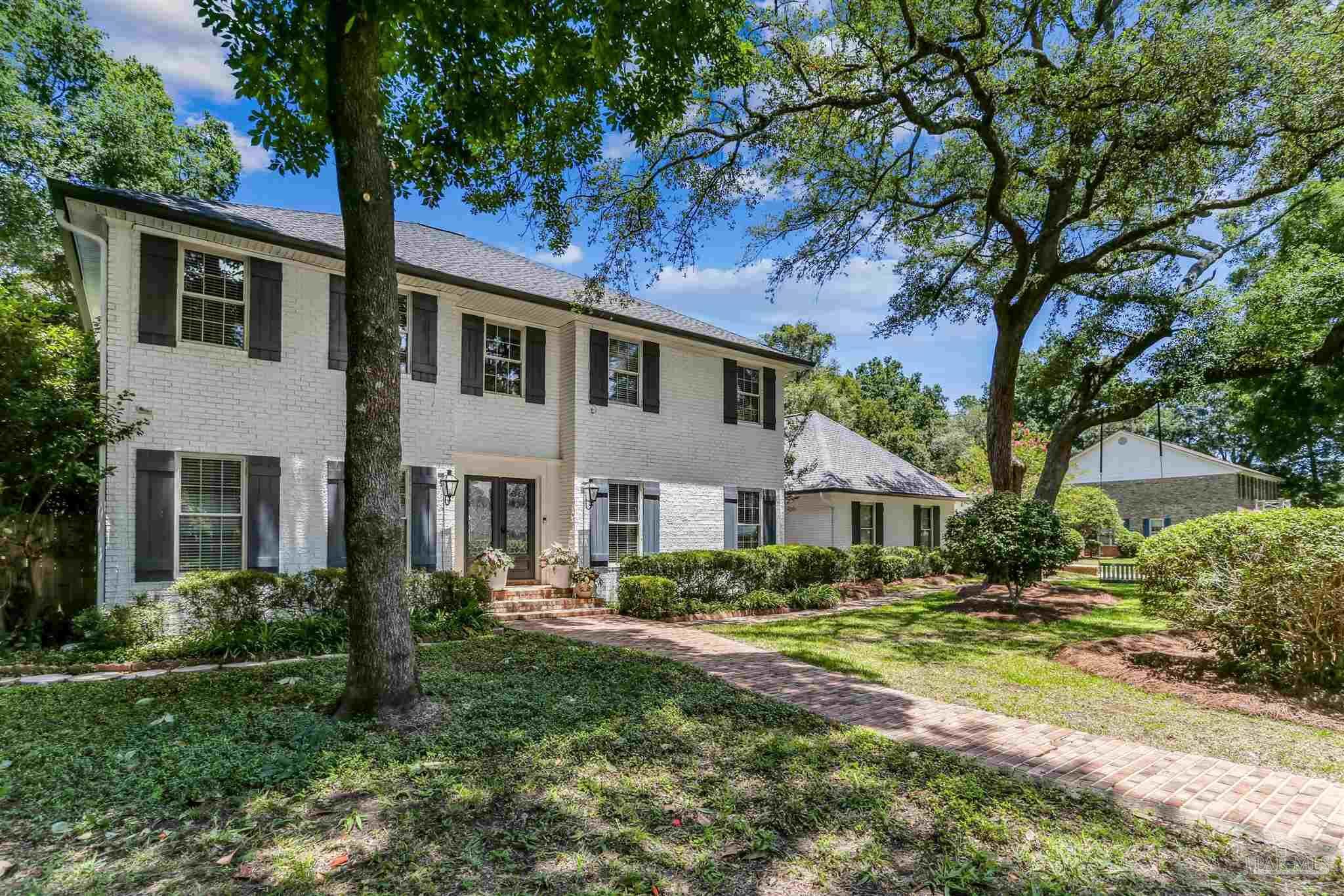 Property Photo:  4820 Velasquez St  FL 32504 