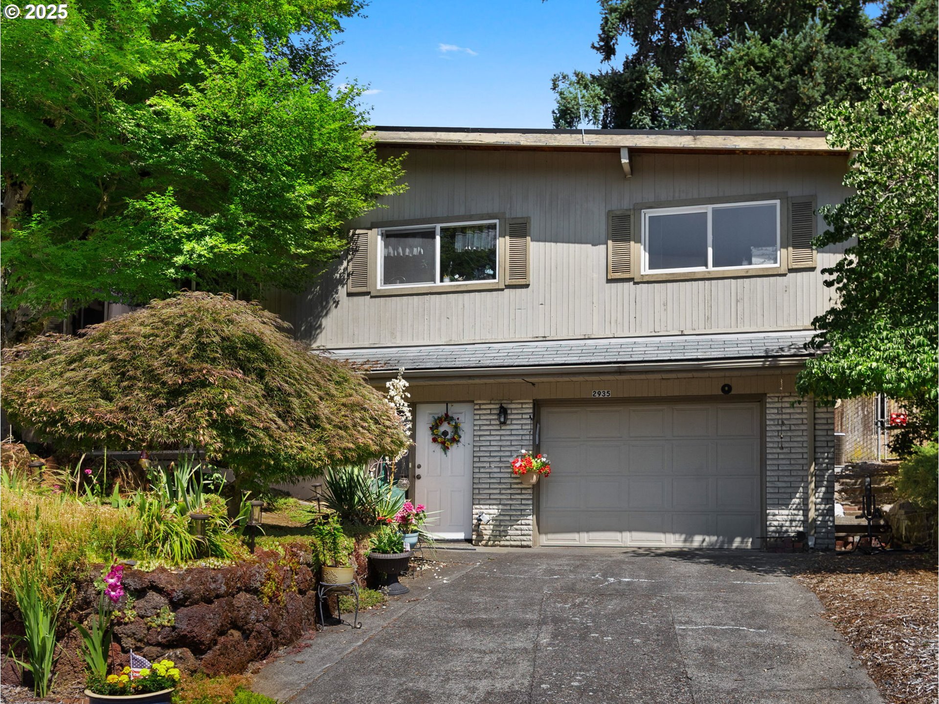 2935 SE 142nd Pl  Portland OR 97236 photo