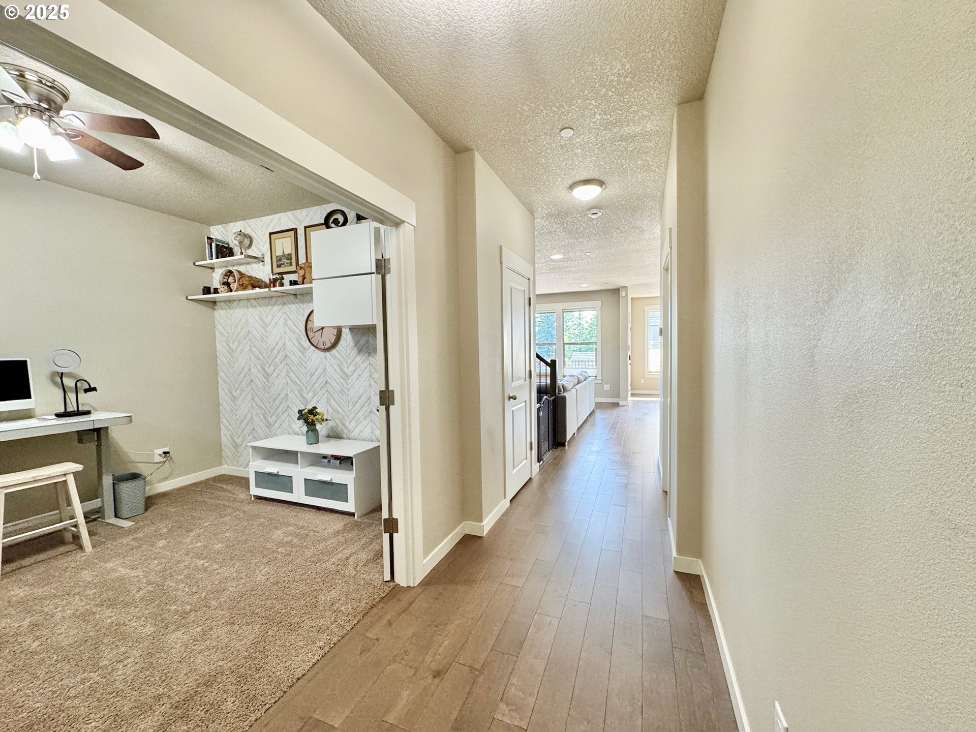 Property Photo: 4030 NE Tacoma Ct WA 98607