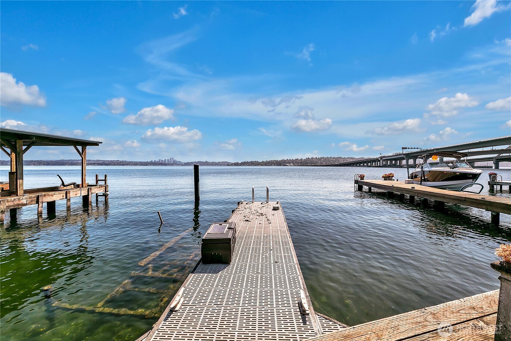 Property Photo: 1310 Lakeside Avenue S WA 98144