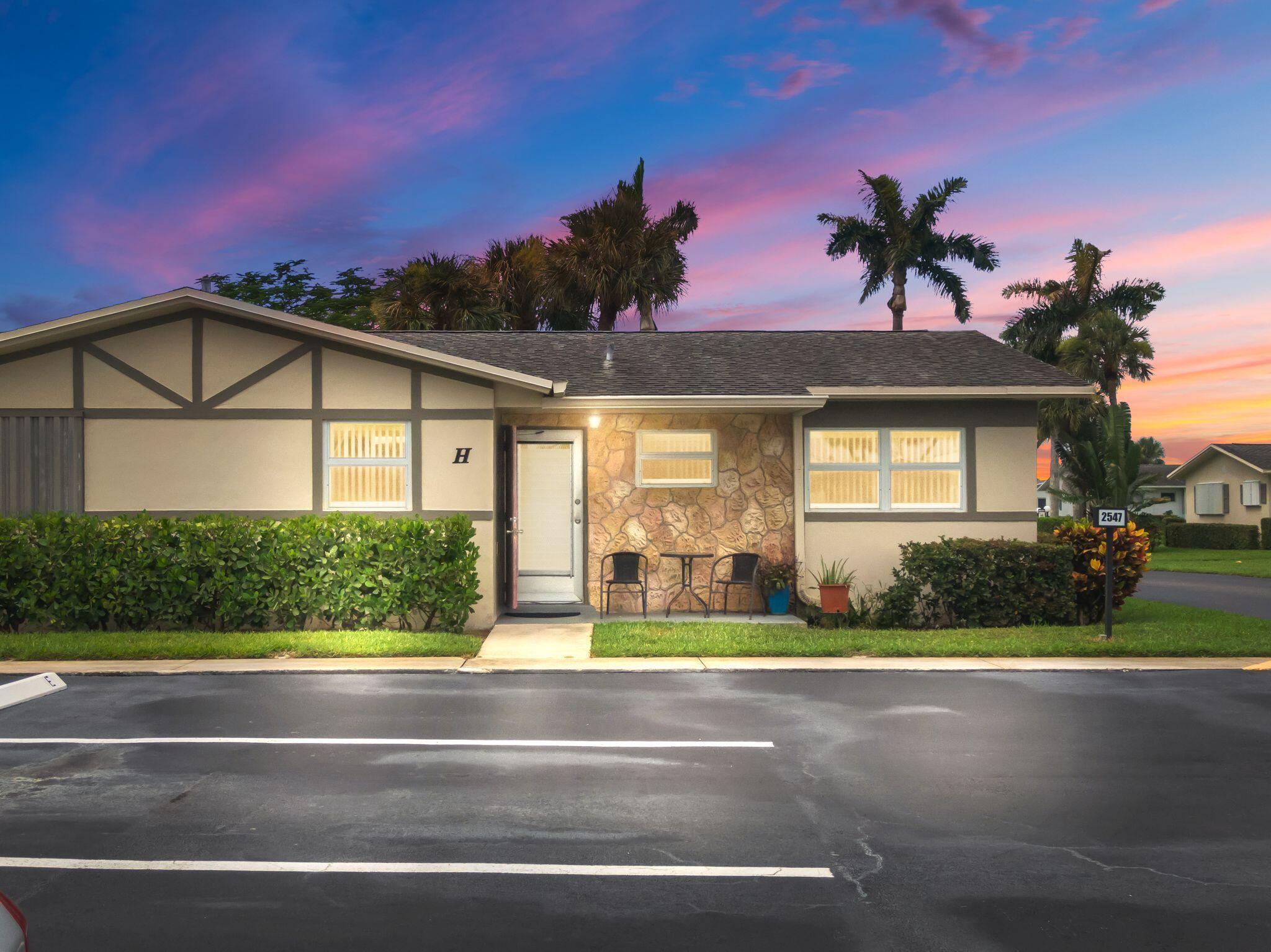 Property Photo: 2547 W Emory Drive W H FL 33415