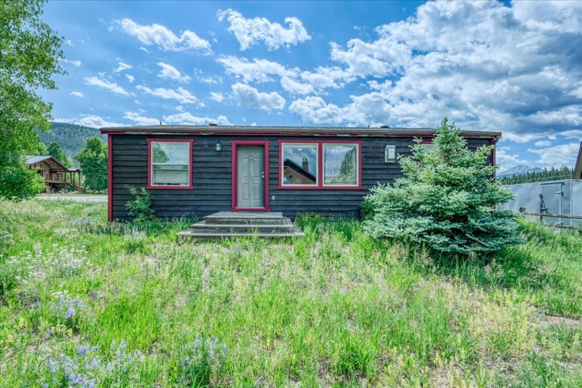 Property Photo: 631 Summit Drive CO 80435