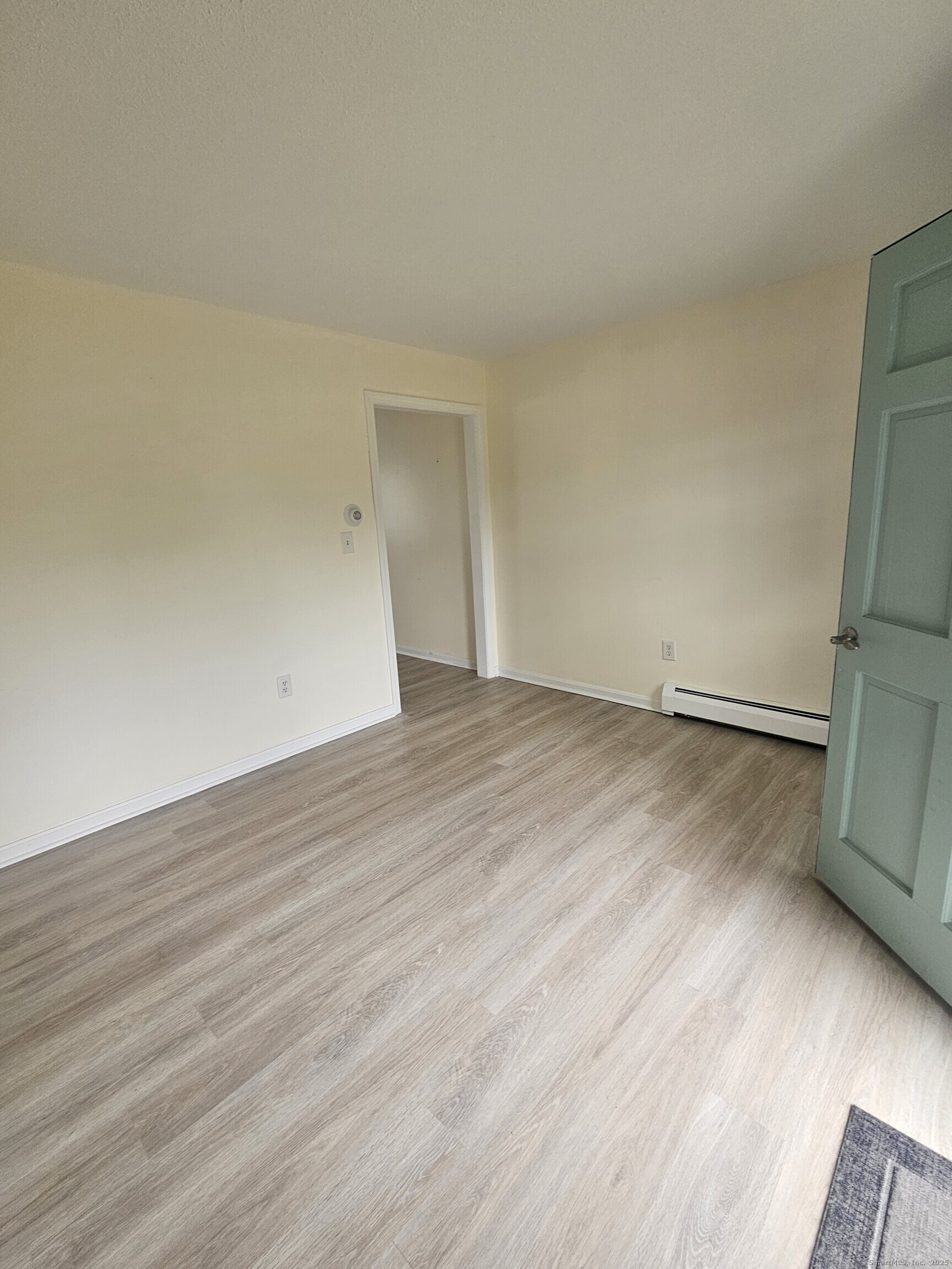 Property Photo: 8 Haigh Avenue CT 06357