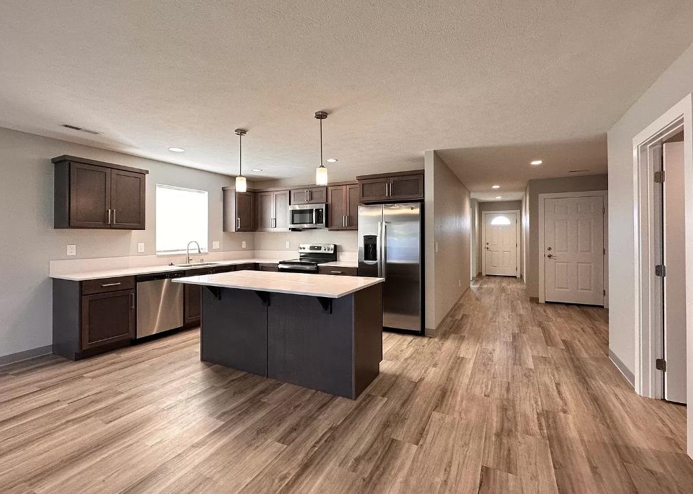 Property Photo: 1313 N Coach Dr WA 99016