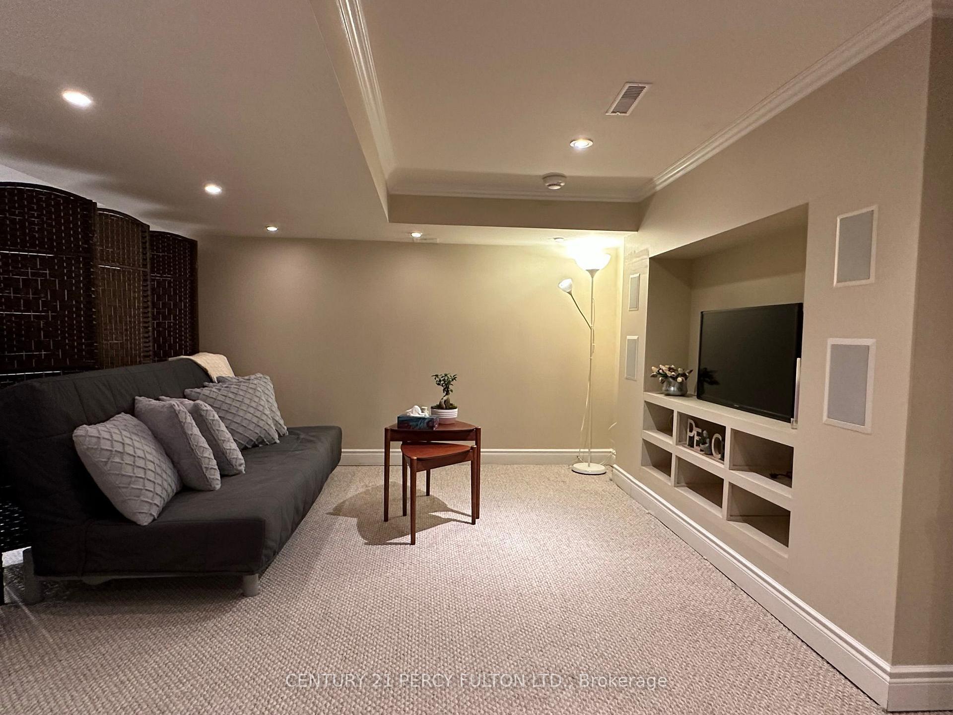 Property Photo:  244 Horsham Avenue #Bsmt  ON M2N 2A6 