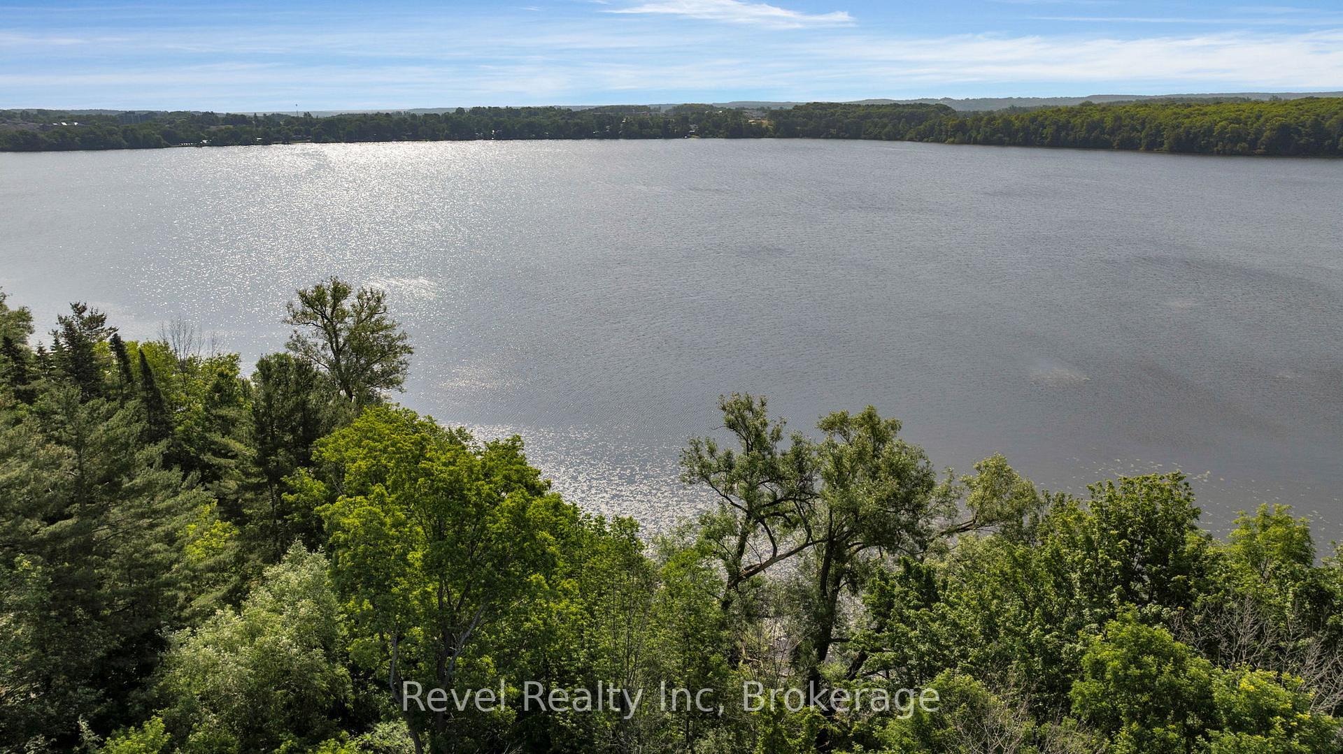Property Photo: 413 Russ Howard Drive ON L4R 0A6