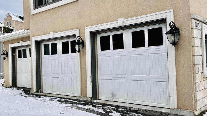 Property Photo:  7263 Second Line W  ON L5W 1A1 
