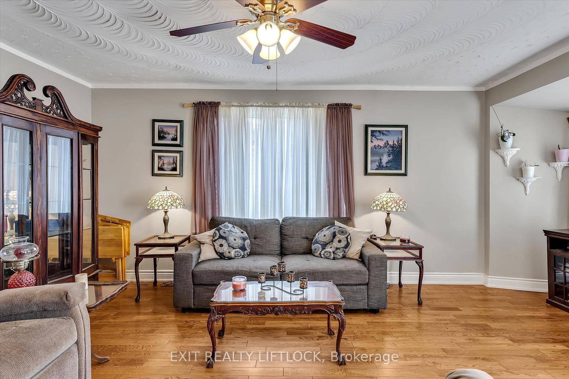 Property Photo: 448 Howden Street ON K9J 4B3
