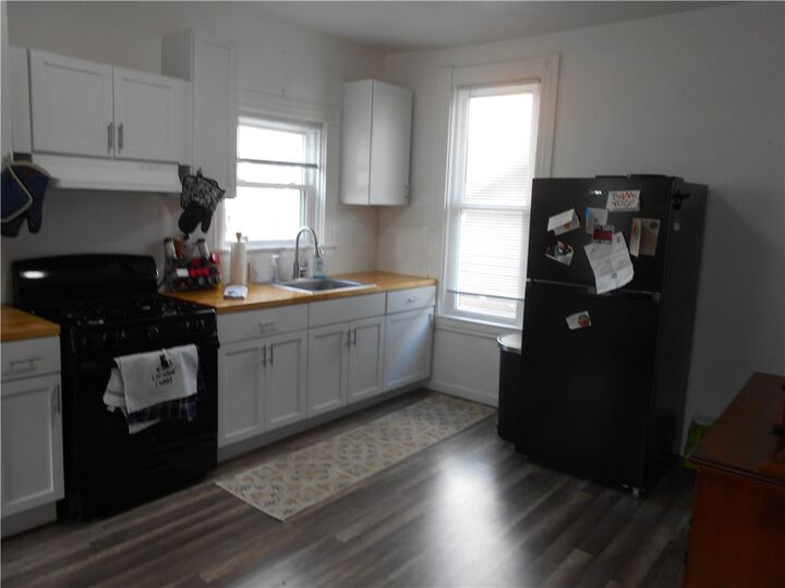 Property Photo:  206 Depot St  PA 15697 